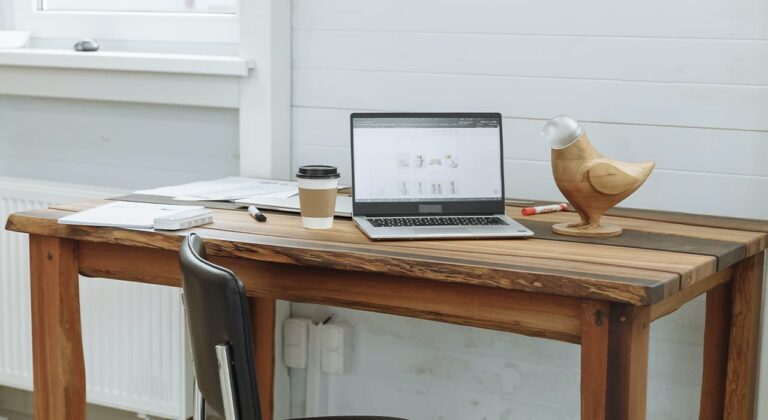 How do I evaluate sites to buy links to them?