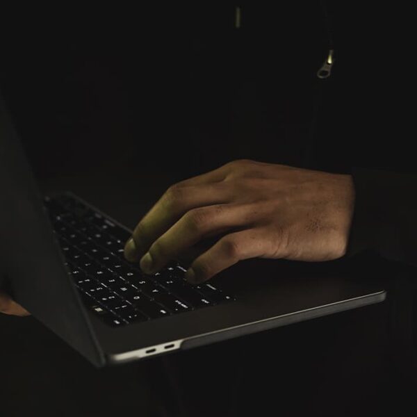 Link building for a young site. How to get trusted links and not go bankrupt?